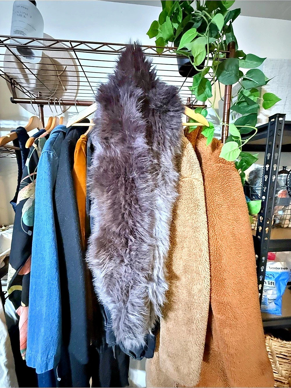 La Fiorentina REAL Fur Scarf in Brown Like New